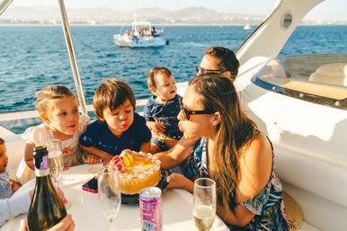 Private Yacht Cruise with Open Bar & Snorkeling image 8
