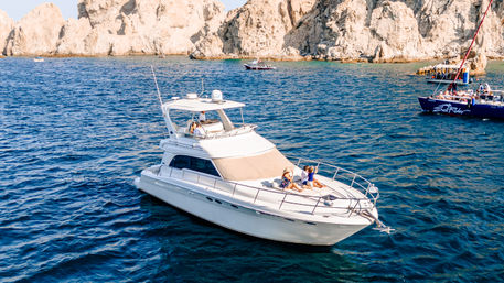 Private Yacht Cruise with Open Bar & Snorkeling image 10