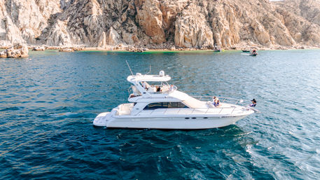 Private Yacht Cruise with Open Bar & Snorkeling image 6