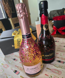 Bubles Champagne Gift Boxes: The Ultimate Birthday Gift to Celebrate image
