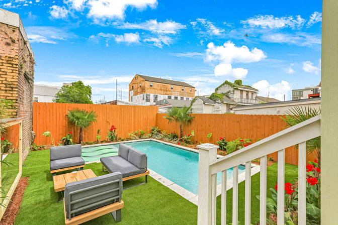  Private Home with Heated Pool and Tropical Garden image 36