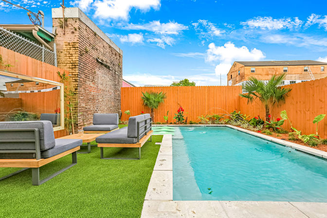  Private Home with Heated Pool and Tropical Garden image 3