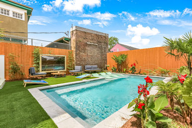  Private Home with Heated Pool and Tropical Garden image 38