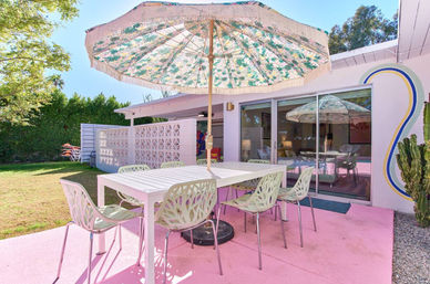 Pink Pool Paradise: Your Perfect Palm Springs Weekend Getaway image 30