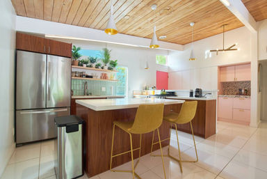 Pink Pool Paradise: Your Perfect Palm Springs Weekend Getaway image 20