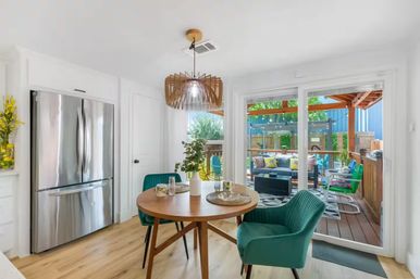 Retro Paradise: Charming Rental with Private Backyard + Hot Tub, 10 Min to Downtown image 13