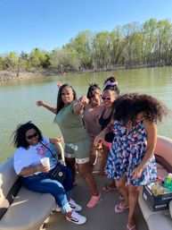 Unforgettable Sun Tracker Party Barge Rental on Lake Lewisville image 50
