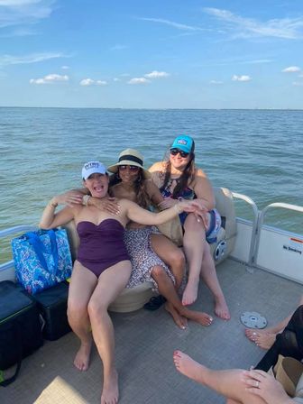 Unforgettable Sun Tracker Party Barge Rental on Lake Lewisville image 45