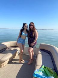 Unforgettable Sun Tracker Party Barge Rental on Lake Lewisville image 59