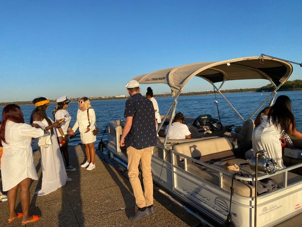 Unforgettable Sun Tracker Party Barge Rental on Lake Lewisville image 6