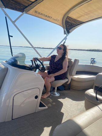 Unforgettable Sun Tracker Party Barge Rental on Lake Lewisville image 52