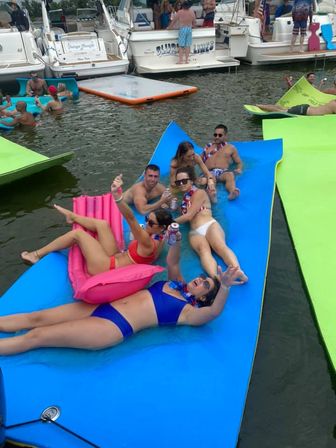 Unforgettable Sun Tracker Party Barge Rental on Lake Lewisville image 14