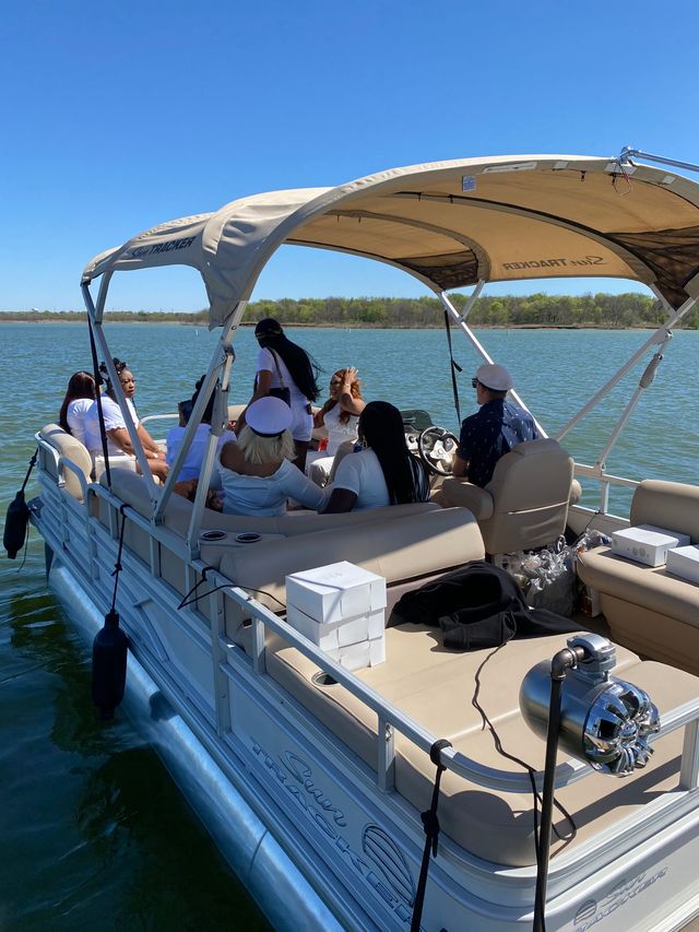 Unforgettable Sun Tracker Party Barge Rental on Lake Lewisville image 4