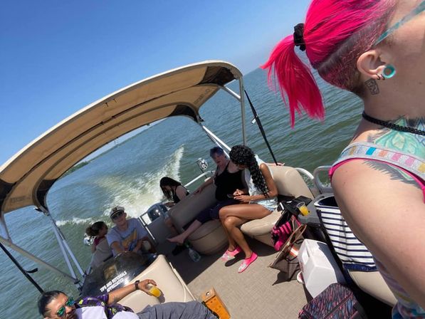 Unforgettable Sun Tracker Party Barge Rental on Lake Lewisville image 30