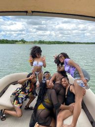 Unforgettable Sun Tracker Party Barge Rental on Lake Lewisville image 24