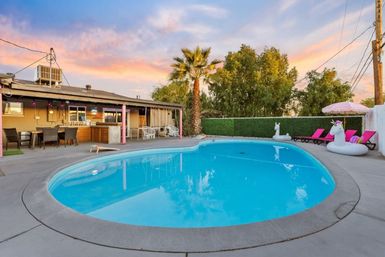 Desert Ranch Dream House: Heated Pool & Western Chic image 2