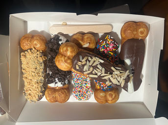Gigglesticks Waffle Dessert Delivery: Mobile Insta-worthy Breakfast Full of Delicious Laughs image 9