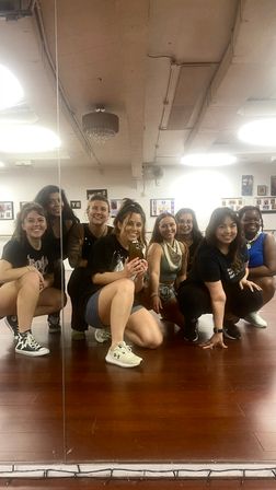 Private Group Dance Classes: Burlesque, Hip Hop, Chair Dance & More image 9