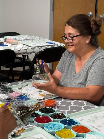 Mosaic Lamp Workshop: Create Your Own Colorful DIY Lamp image 8