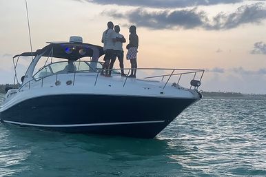 Dreamy Sunset Yacht Excursion with BBQ & Open Bar image 19
