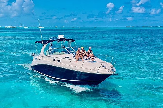 Dreamy Sunset Yacht Excursion with BBQ & Open Bar image 8