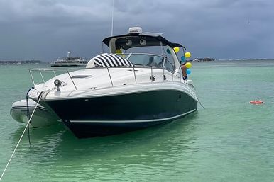 Dreamy Sunset Yacht Excursion with BBQ & Open Bar image 12