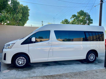 Ultimate Bachelor/Bachelorette Party Packages: Concierge Services, Transportation, Private Chef, Luxury Yacht & More image 4