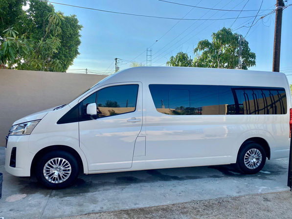 Ultimate Bachelor/Bachelorette Party Packages: Concierge Services, Transportation, Private Chef, Luxury Yacht & More image 4