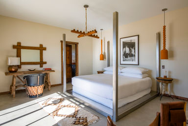 The Bust'n B Ranch: 4-Bedroom Rental on 10 Private Acres with Salt Water Pool + Built-In Spa image 32