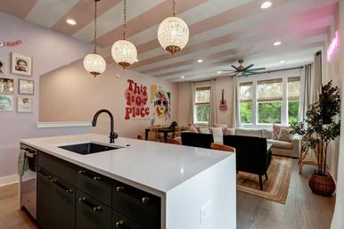 The Swiftie Suite: Eras Retreat with Rooftop Deck + Close to Broadway image 11