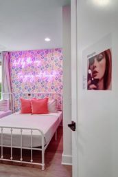 The Swiftie Suite: Eras Retreat with Rooftop Deck + Close to Broadway image 19