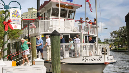 Everglades Express Tour from Fort Lauderdale: Airboat Ride, Gator Spotting & Reptile Sanctuary image 10