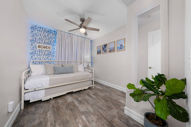 Mission Beach 4 Bedroom Rental: Wave Hello to Paradise! image 27