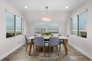 Mission Beach 4 Bedroom Rental: Wave Hello to Paradise! image 7