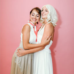 Hollywood Starlet Photoshoot with Costumes, Wigs & Backdrops! image 3