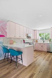 Colorful, Insta-Worthy Dreamhouse for Bachelorettes, Birthdays and Girls' Trips image 10
