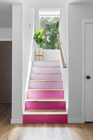 Colorful, Insta-Worthy Dreamhouse for Bachelorettes, Birthdays and Girls' Trips image 17