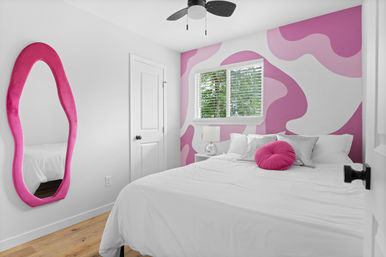 Colorful, Insta-Worthy Dreamhouse for Bachelorettes, Birthdays and Girls' Trips image 24
