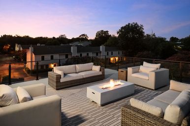 Casa Sol: Rooftop Fire Pit, Pool & Hot Tub in East Austin image 2
