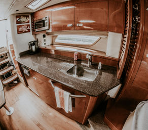 Yacht Party on Lake Michigan: 40' Sea Ray Yacht Charter image 11