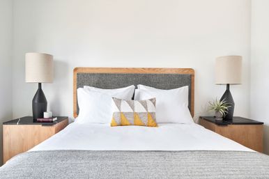 Sentral SoBro: Walk to Broadway, Rooftop Pool + Fire Pit image 16