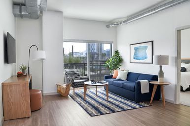 Sentral SoBro: Walk to Broadway, Rooftop Pool + Fire Pit image 8