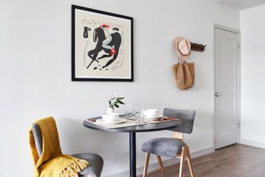 Sentral SoBro: Walk to Broadway, Rooftop Pool + Fire Pit image 21