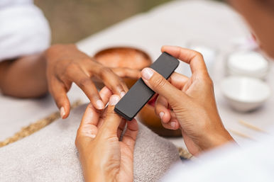 Sky Nails & Spa of South Beach: Supreme Experience with Wine or Prosecco image 1
