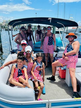 Crab Island Pontoon Rental: Tiki Bar Kick-Off, Lily Pad, Bluetooth Sound & More image 20
