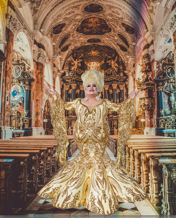 Drag Queen Wedding Officiant & Party Emcee image 10