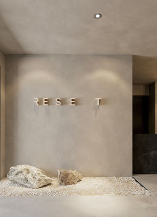 Hotel Reset: Luxurious Desert Stay Near Joshua Tree National Park image 7