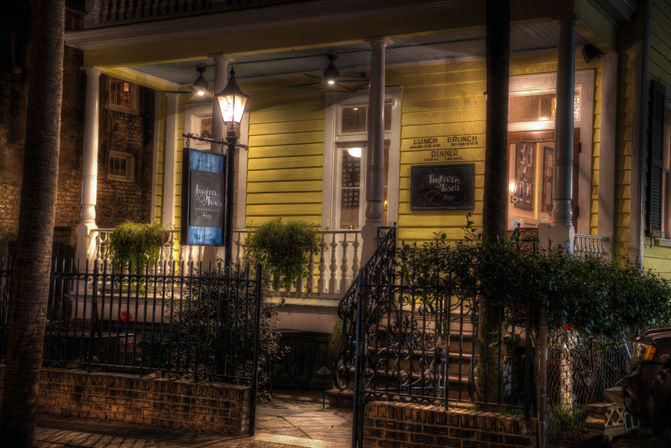 Till Death Do Us Part: Charleston Haunted Pub Crawl Where Love Meets Death image 13