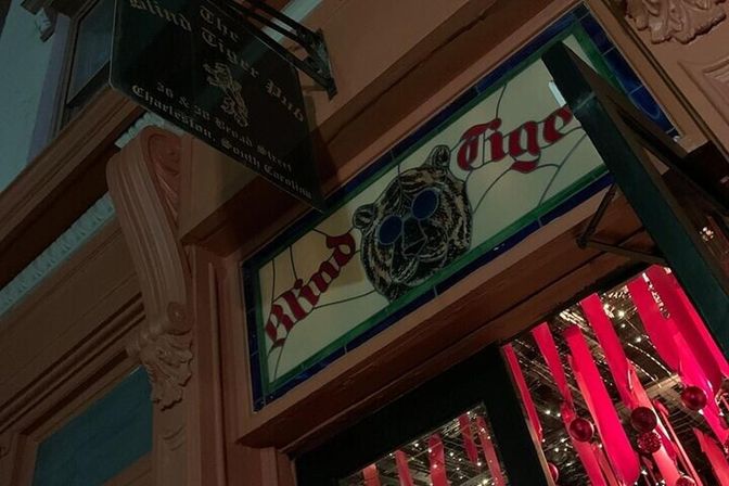 Till Death Do Us Part: Charleston Haunted Pub Crawl Where Love Meets Death image 17