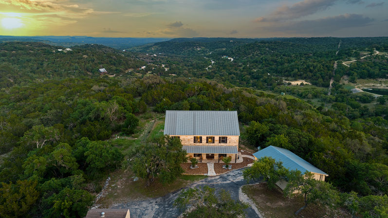 The Point: Hill Country Views, Pool + Hot Tub image 6